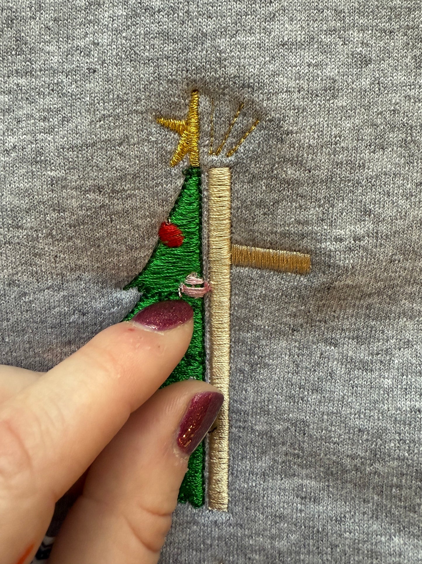 Tis the season blemish crewneck small