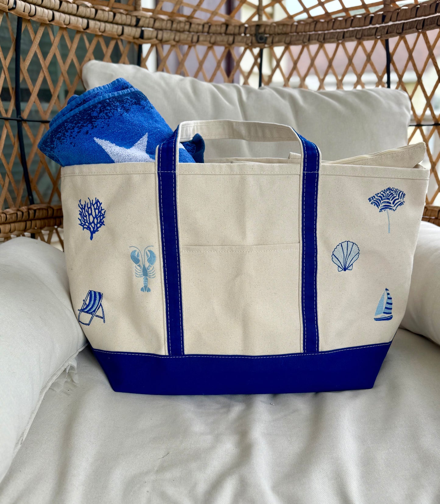 Canvas totes