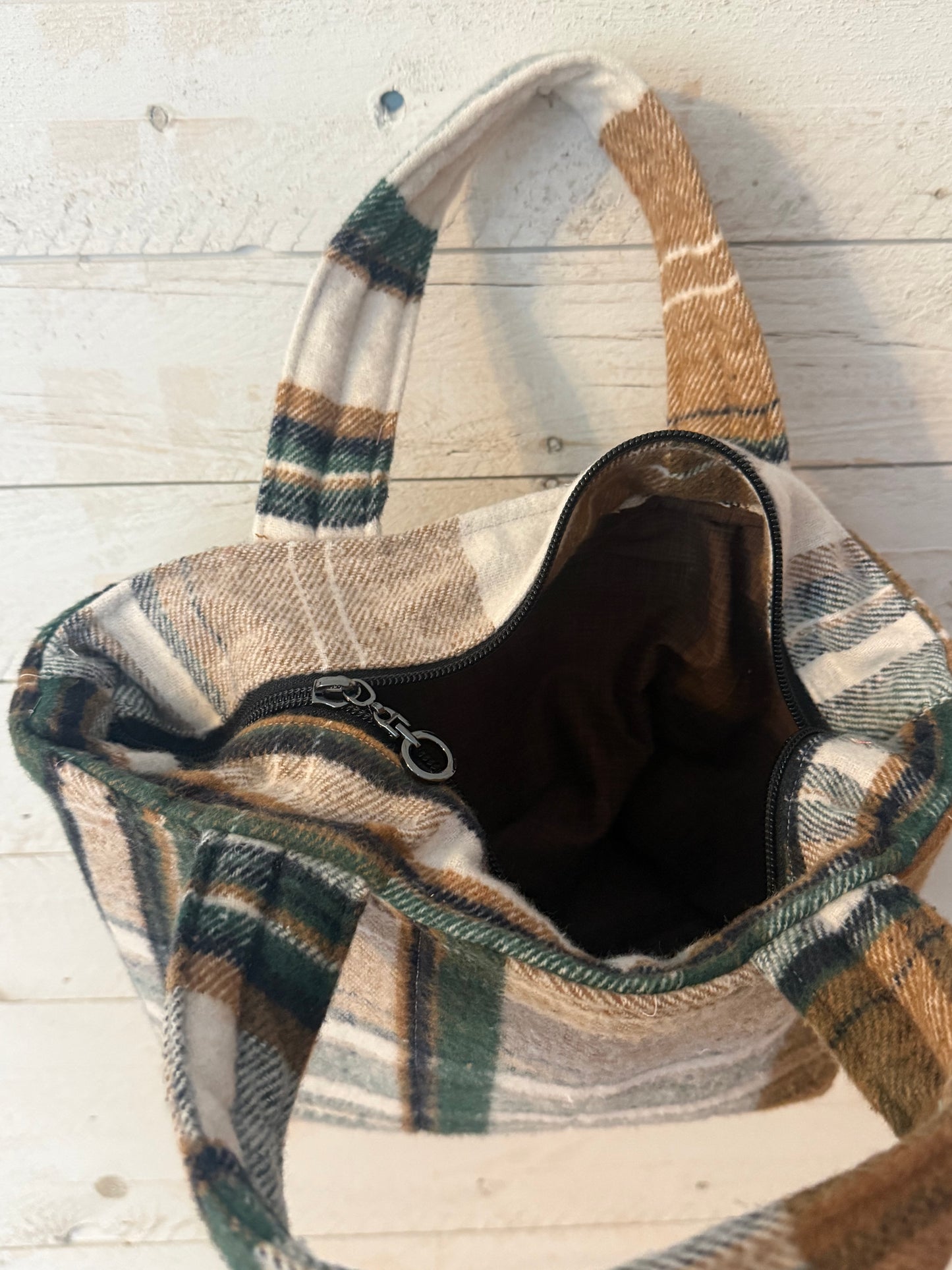 Mini zipped tote